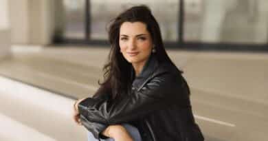 Liana Savarnaev